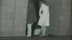 ஹன்னா ஹார்ட்மேன் தனது முதல் ஆபாச காட்சியை படமாக்குகிறார்