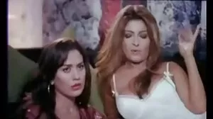 ரஷியன் காலேஜ் கேல் அம்மாவின் BF டிக் கண்டுபிடிக்கிறார்! ASAP Squirts