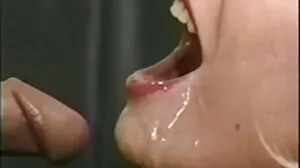 ஸ்கைலார் வோக்ஸ்' டர்ட்டி-மெஸ்ஸி டிட்ஸ் ரேப் சுற்றி POV காக்