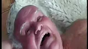 அழகான லத்தீன் ஹாட் த்ரீசம்